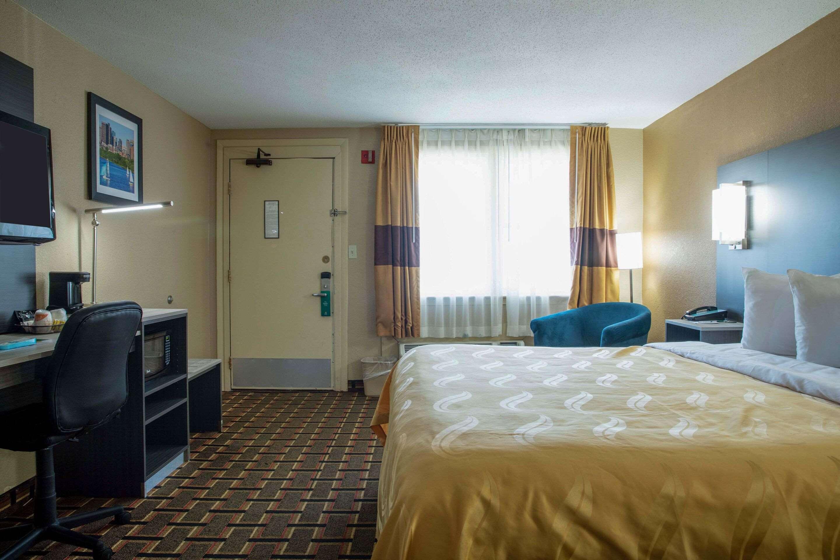 Quality Inn Raynham - Taunton Dış mekan fotoğraf