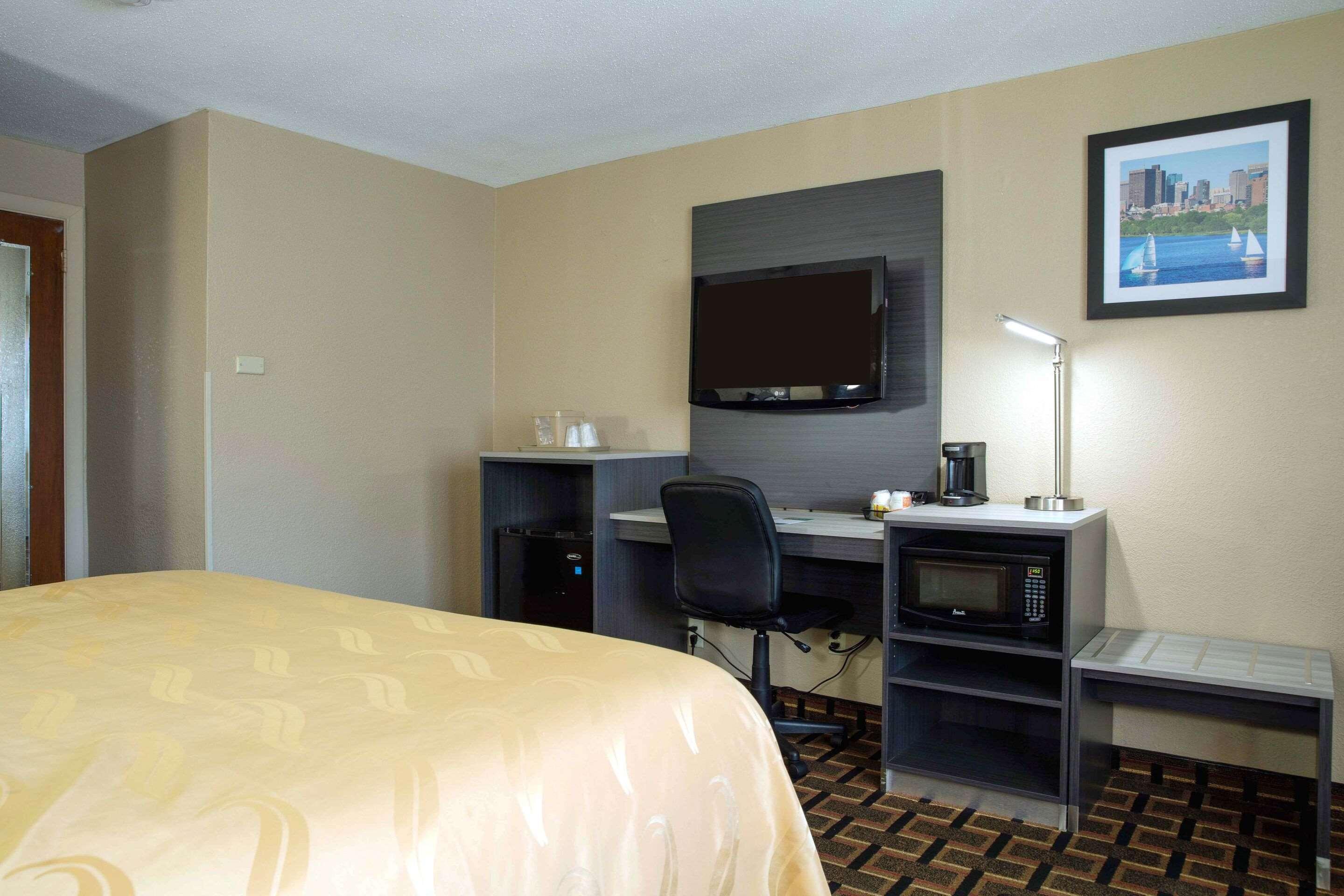 Quality Inn Raynham - Taunton Dış mekan fotoğraf